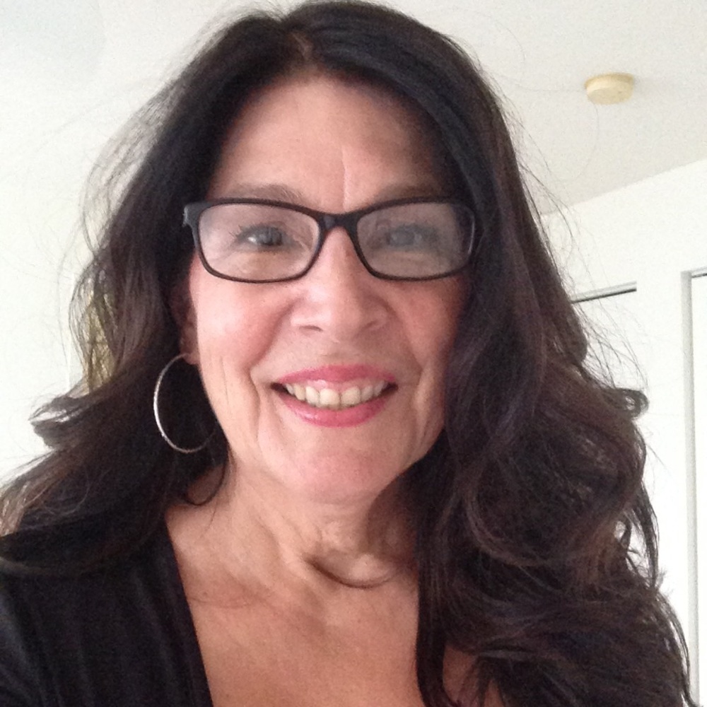Meet your Posher, Tina